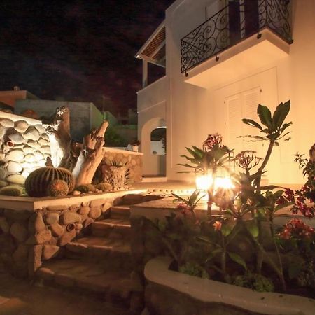 Bed and Breakfast Casa Pesce Ponza Esterno foto