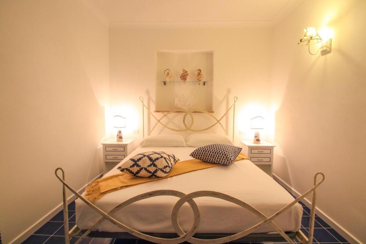Bed and Breakfast Casa Pesce Ponza Esterno foto